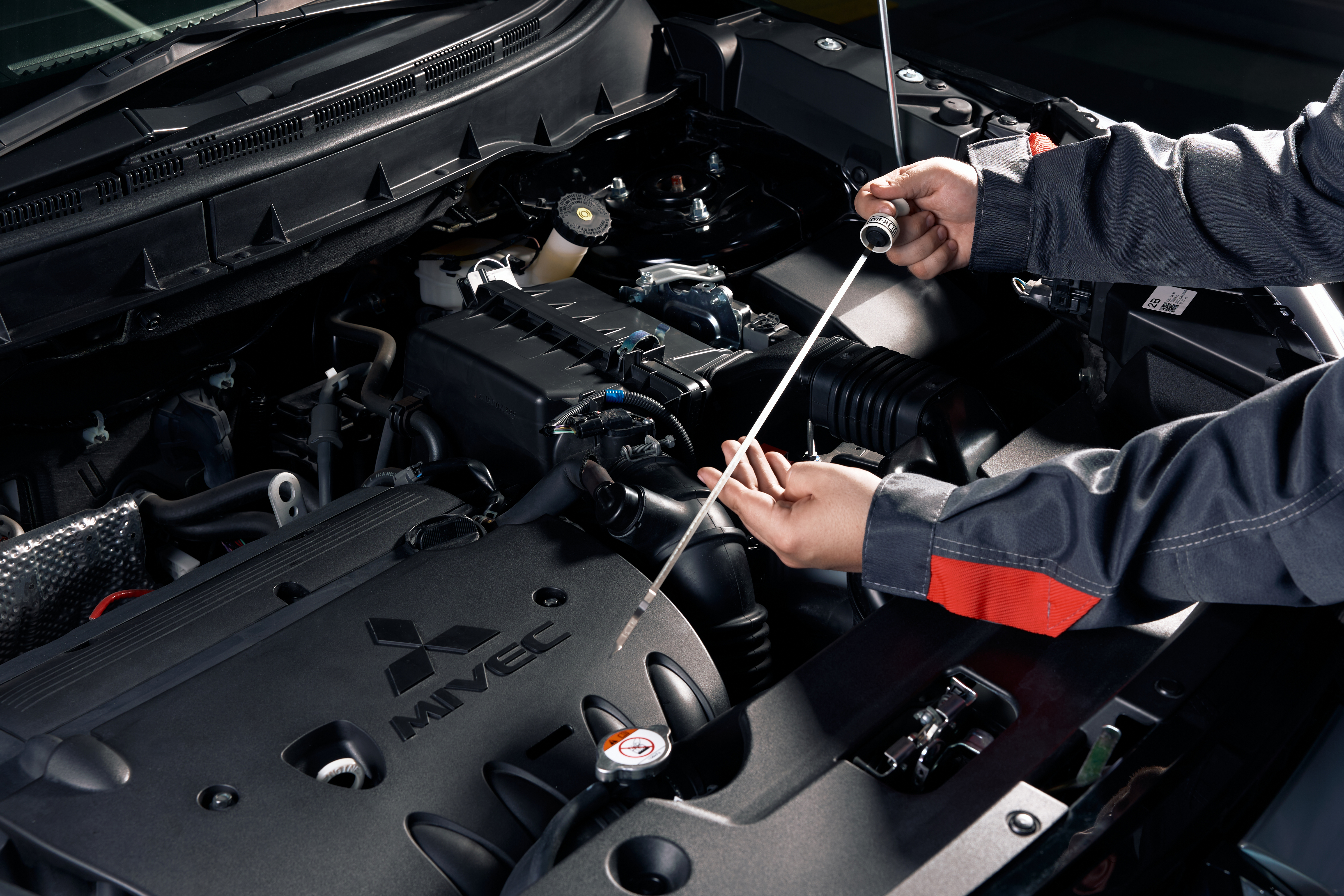 Замена масла на автомобили Mitsubishi в Нижнем Новгороде